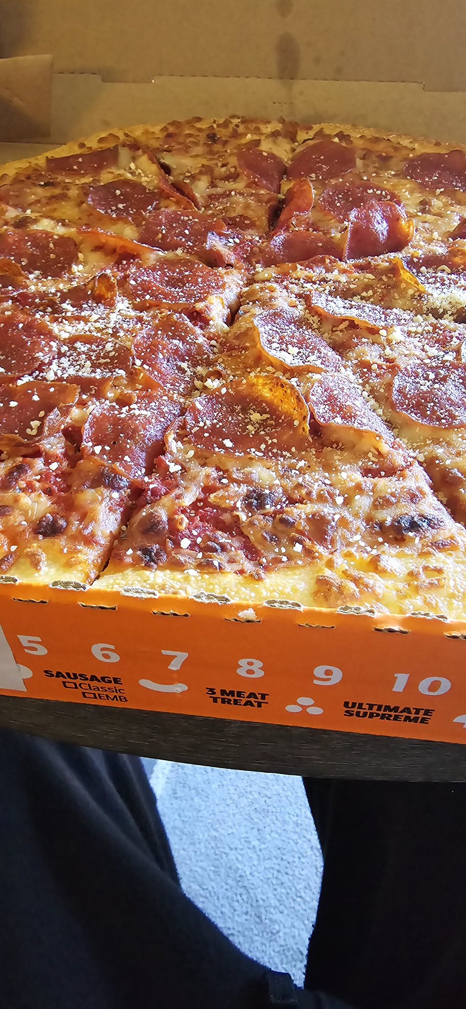 W eats? https://t.co/1imRUG2FRS