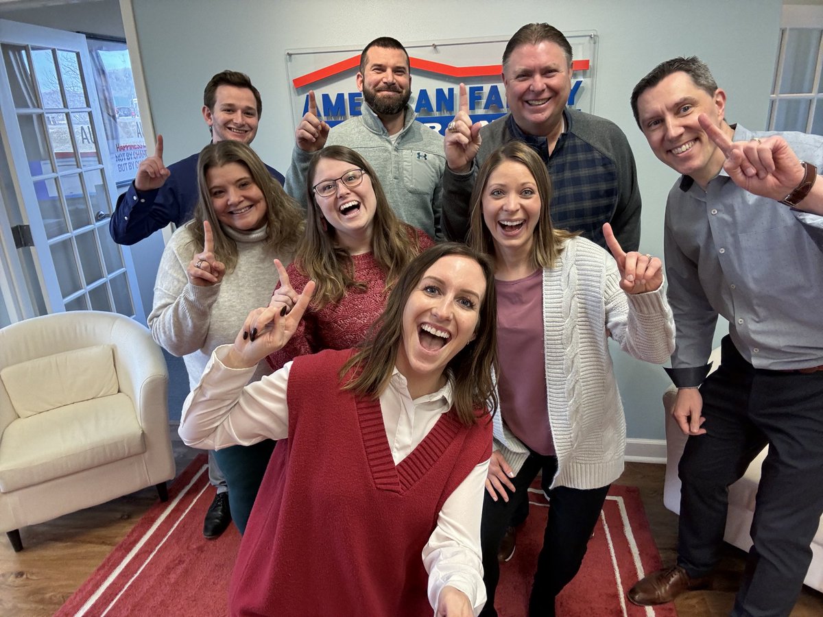 TimNix16's tweet photo. Congrats Jason and Team Lassen ⁦@LassenAgency⁩ for being #1 at AmFam in January! Awesome achievement! https://t.co/HGcpmFyQsx