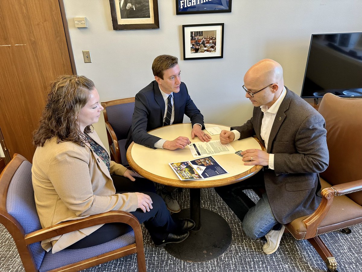 MN Discovery Center tweet media