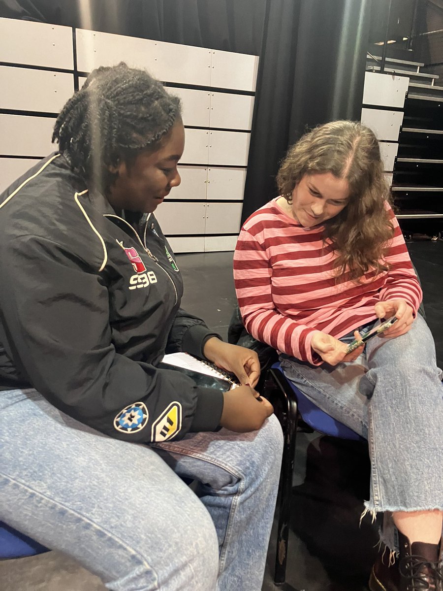TmesisTheatre's tweet photo. Tonight’s #WickedWomen session was all about marketing &amp; promoting ourselves 💪 @unitytheatre @stephgreeractor @EliRandle https://t.co/0rZUd8yty6