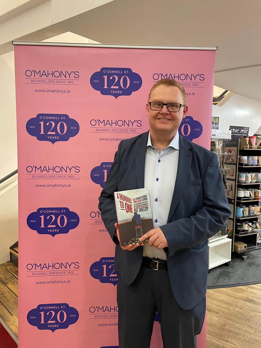 PatSheedy1's tweet image. Incredible. Thank you so much @Gill_Books @sarah_liddy @OMahonysBooks @IrishPrisons @ETBIreland @SpeireNua @BedfordRowProj and everyone who attended the launch of #AHundredtoOne tonight. It was an amazing experience. Totally humbled.