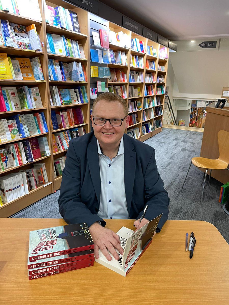 PatSheedy1's tweet image. Incredible. Thank you so much @Gill_Books @sarah_liddy @OMahonysBooks @IrishPrisons @ETBIreland @SpeireNua @BedfordRowProj and everyone who attended the launch of #AHundredtoOne tonight. It was an amazing experience. Totally humbled.
