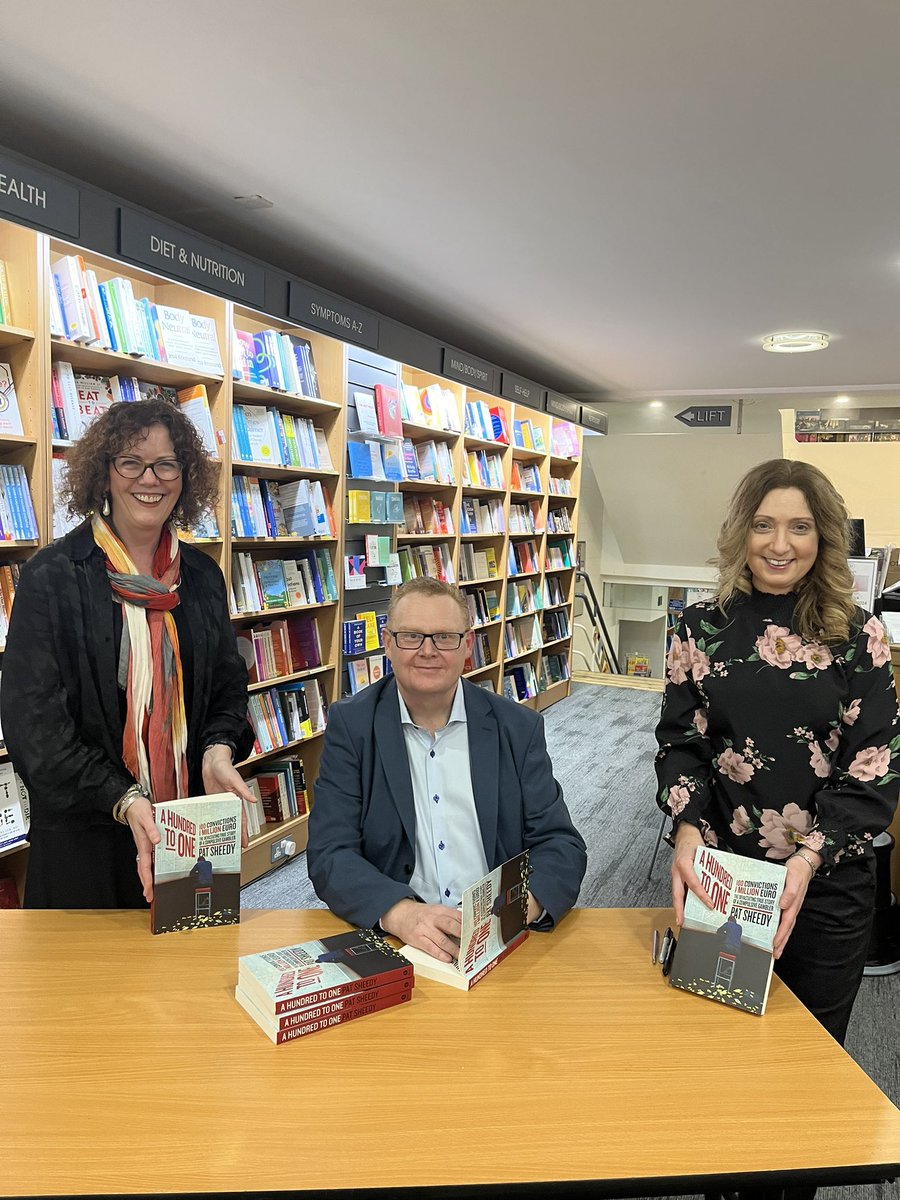 PatSheedy1's tweet image. Incredible. Thank you so much @Gill_Books @sarah_liddy @OMahonysBooks @IrishPrisons @ETBIreland @SpeireNua @BedfordRowProj and everyone who attended the launch of #AHundredtoOne tonight. It was an amazing experience. Totally humbled.