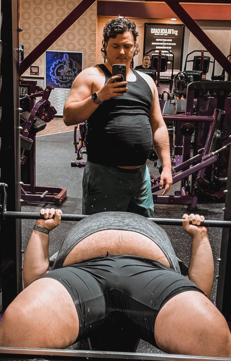 hunkulesVIII's tweet photo. bellybuilders @RandomBearPun https://t.co/PMrKSy54nR