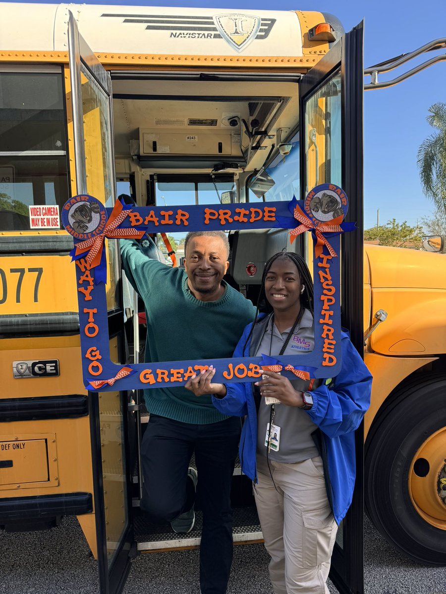 We would like to send a huge thank you to our bus operators. 🚍🚍You guys see our students first and we are so appreciative. @BrowardSchools @PrincipalBairMs #BairBears 🐻🧡💙🐻 #VILS #VerizonSchool #BCPS #BairPride #BrowardSchool #MotivateInspireElevate