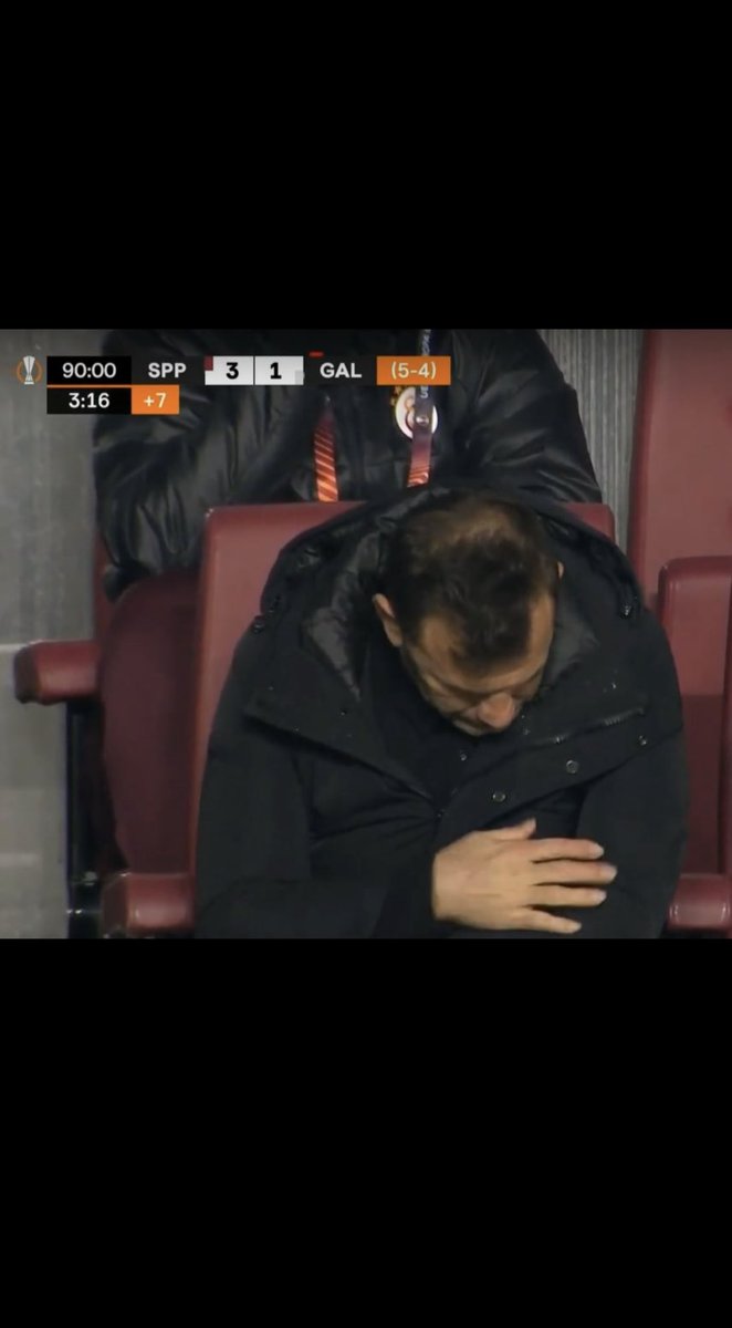 Okan Hocam cimbom başı dik yürür kafayi eğilmesi gereken kişiler başkaları seni sonuna kadar savunacağım.