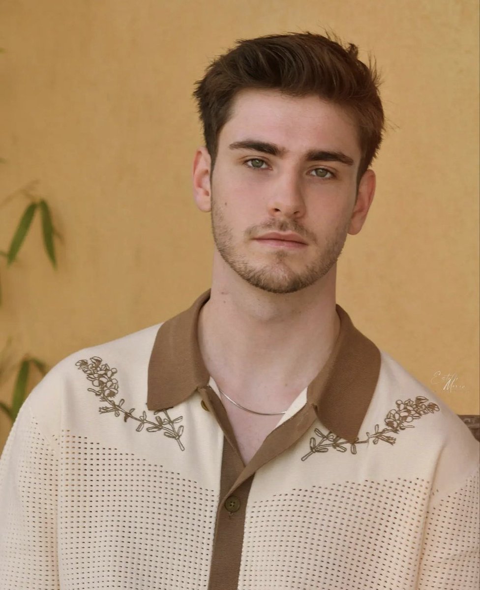 StarAcNewws's tweet photo. Julien pour son shooting photo
(via Estelle Morin)
#StarAcademy https://t.co/6YtFGOD29U