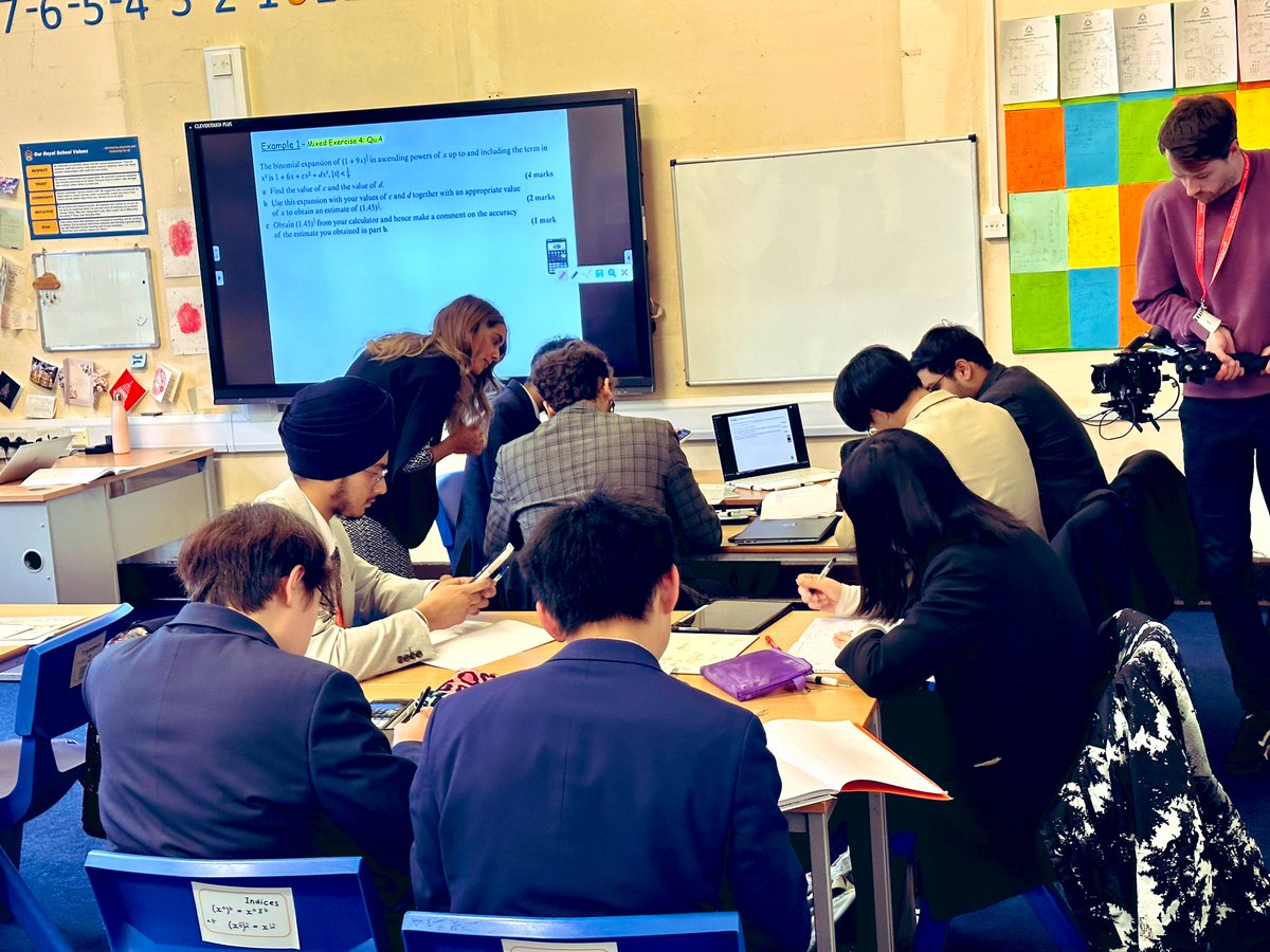 AminaAhmed25's tweet image. The Maths Dept @TheRoyalSchool welcomed @PearsonEdexcel into our classrooms to observe&discuss our ALevel Maths Provision that involves using Pearson resources.
We are delighted to be Pearson’s first ALevel Maths case study which will feature on the @PearsonEdexcel website soon!