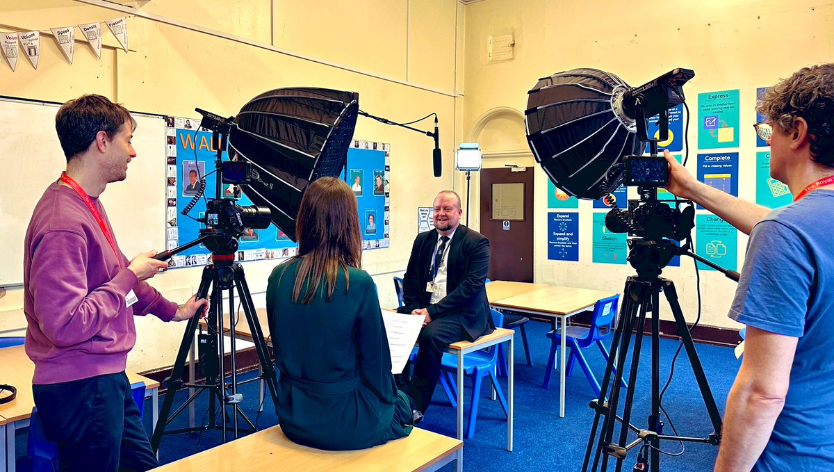 AminaAhmed25's tweet image. The Maths Dept @TheRoyalSchool welcomed @PearsonEdexcel into our classrooms to observe&discuss our ALevel Maths Provision that involves using Pearson resources.
We are delighted to be Pearson’s first ALevel Maths case study which will feature on the @PearsonEdexcel website soon!