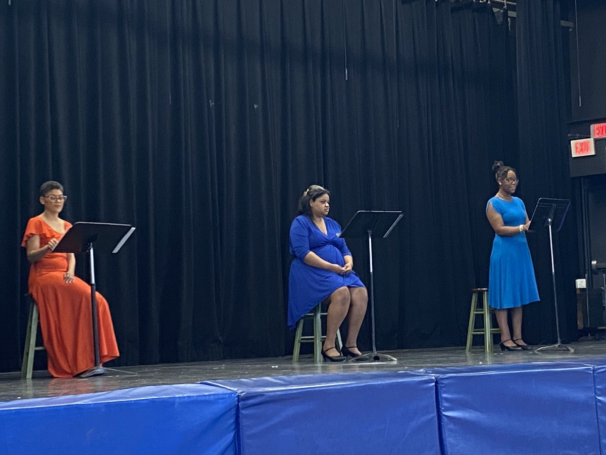 VPHS was graced with a moving performance by the @stlBlackRep today! We continued to celebrate Black History with poetry and singing from Race in America: Past, Present, and Future. Thank you to the Rep, for sharing your talents with us!