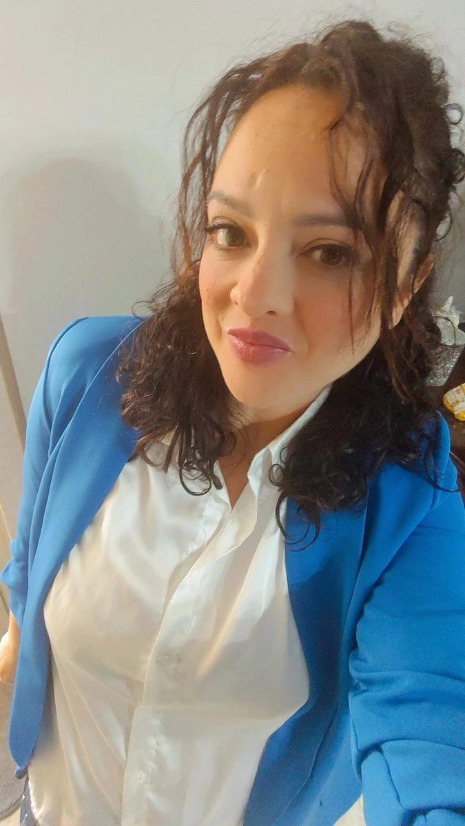 SaraDitrapani's tweet photo. Il mio lavoro è amore! ti fa sentire le farfalle allo stomaco❤️Soprattutto quando .. le persone che si affidano a te  riescono a guardarsi con occhi diversi o cambiano LA LORO VITA!SE sei  in questo post CREDIMI non è un caso :la vita vuole mandarti un messaggio! https://t.co/BR9YZLwDH4