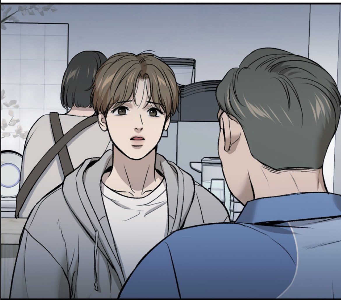 bittersweetlav's tweet photo. i don’t think it was this guy who took those pictures, cause it seems it’s from a different perspective, but can someone pls explain to me how they got those pov when Dan and Mr. Tray were sitting by a window, with no other tables around??
#jinxchapter48 #jinx https://t.co/2nov1tQ0lm