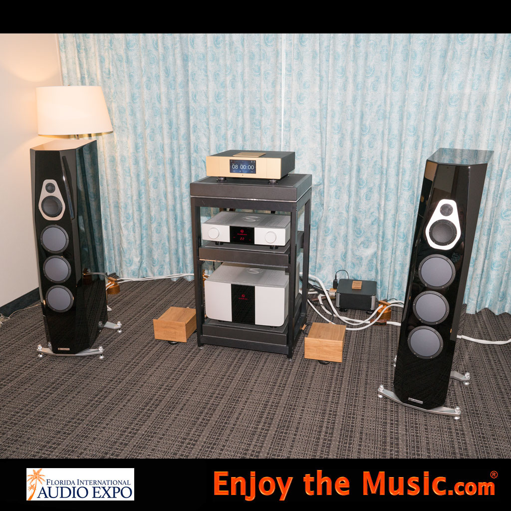 enjoythemusic's tweet photo. Wynn 'ing At The FIAE 2024
https://t.co/aiZgtrgYQ1
#FIAE2024 #WynnAudio #WynnWong #Horology #Audiophile #NAWCC #AHCI #Vimberg #Metronome #MetronomeTechnologie #Audiophile #HighEndAudio #StereoSystem #KarenAcoustics #FonoAcustica #Entreq #CriticalMassSystems #EnjoyTheMusic https://t.co/SwS61smNWj