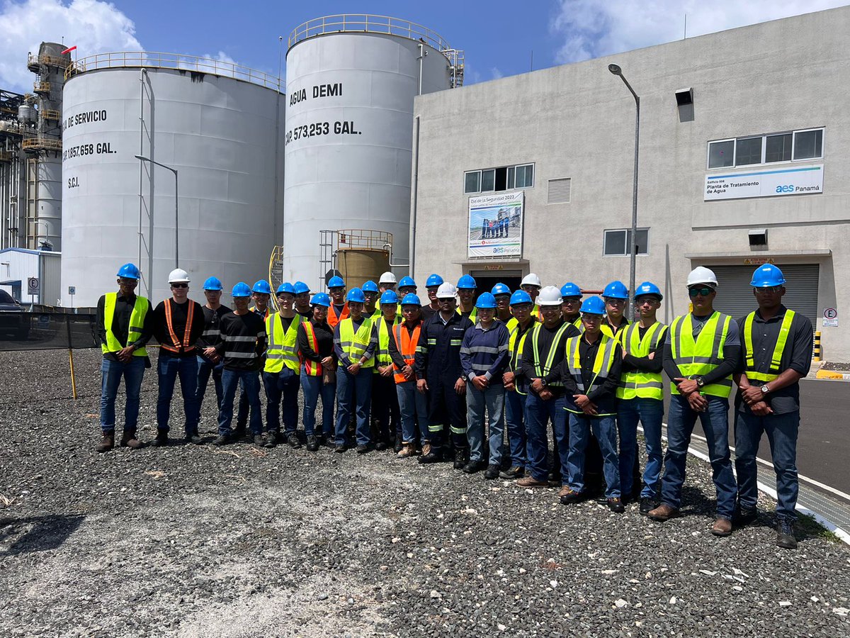 Cadetes de FACINA de la <a href="/umaritima/">Universidad Marítima Internacional de Panamá</a> (III Cubierta Alpha) realizaron una gira Académica Técnica a la terminal AES Costa Norte de Gas Natural Licuado en Colón, acompañados por los profesores Javier Díaz, Ervin Vargas y Aricel Araúz, del MTCC Latin America. #SOYUMIP