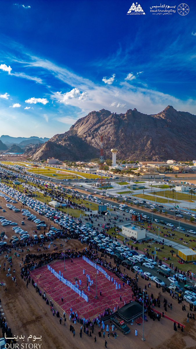 abodalmny3's tweet photo. #حائل_الأجمل | 📸

كلنا هنا كلنا الوطن حائل تسهر فرحاً 🇸🇦🎥📸

• تحت التغريدة بنزل لكم جميع اعمالي اليوم من صور وفيديو ❤️•

#يوم_بدينا 
#يوم_التأسيس  
#أمانة_منطقة_حائل https://t.co/W4DJFT64Zz