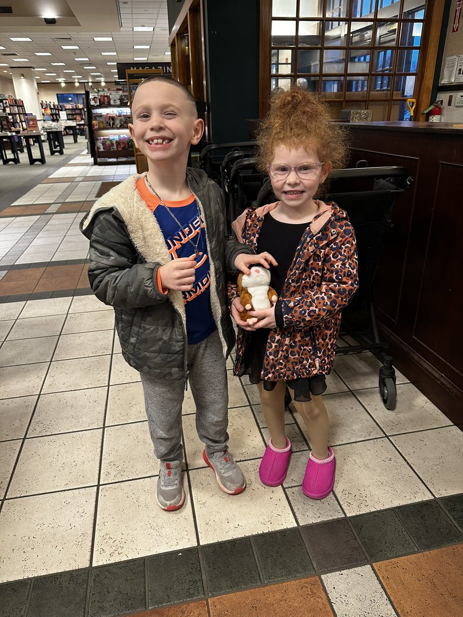 Mrs. Schreck tweet media