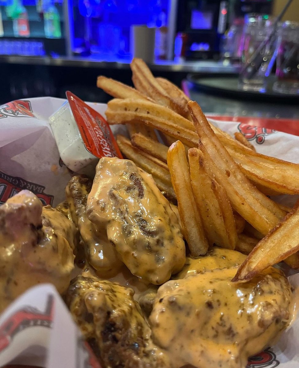 Would you like some wings with that sauce? maryaf221 you just won a $25 gift card for posting this shot of your wings. 🤩 Post a picture with the #ShareMyStLouis for your chance to be featured on our page + win a $25 St. Louis gift card. 📸 = 💰