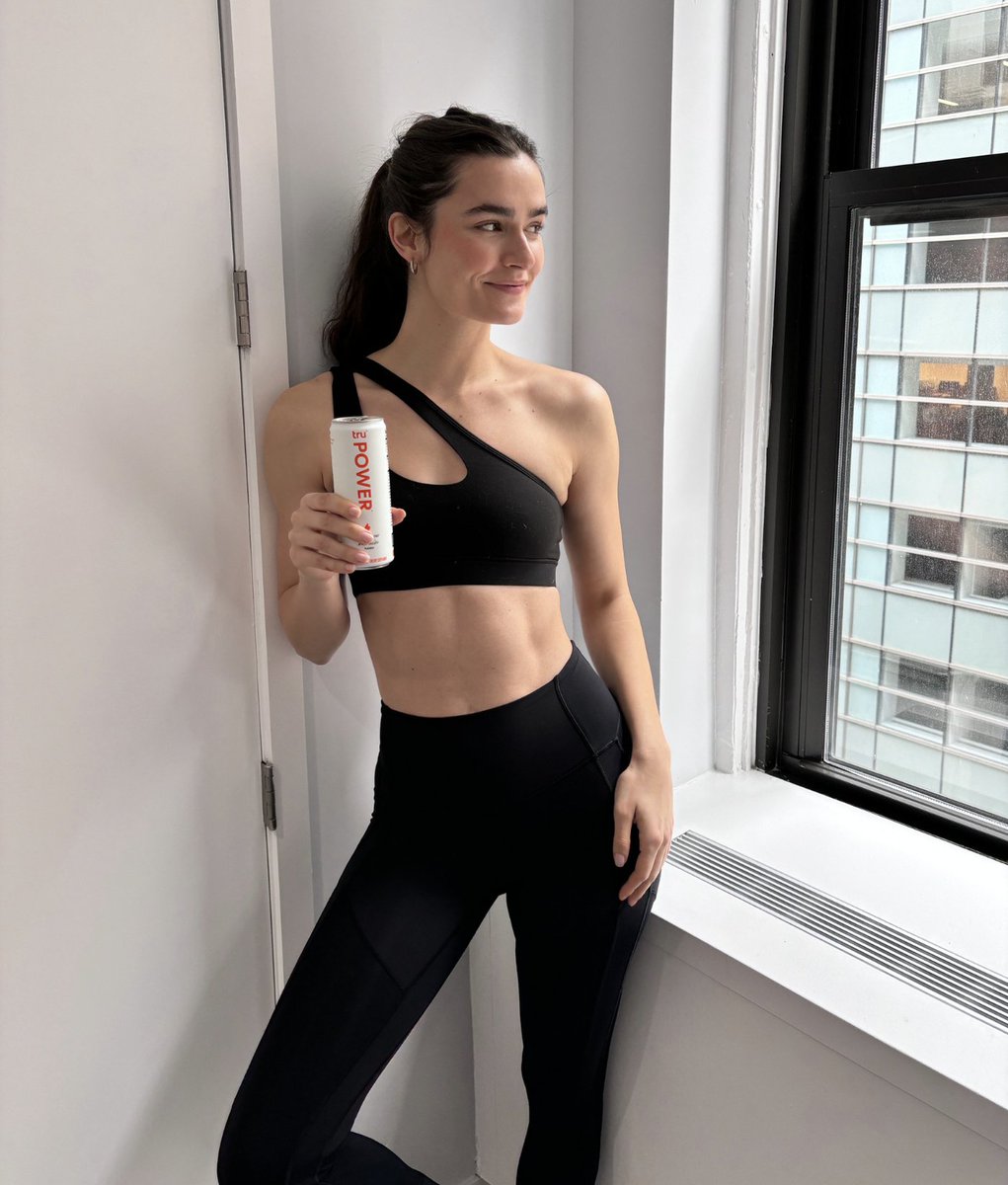 drinktru's tweet image. Find your spark with Tru Power ✨

#drinktru #trupower #sparklingwater #workoutblend #watermelon
