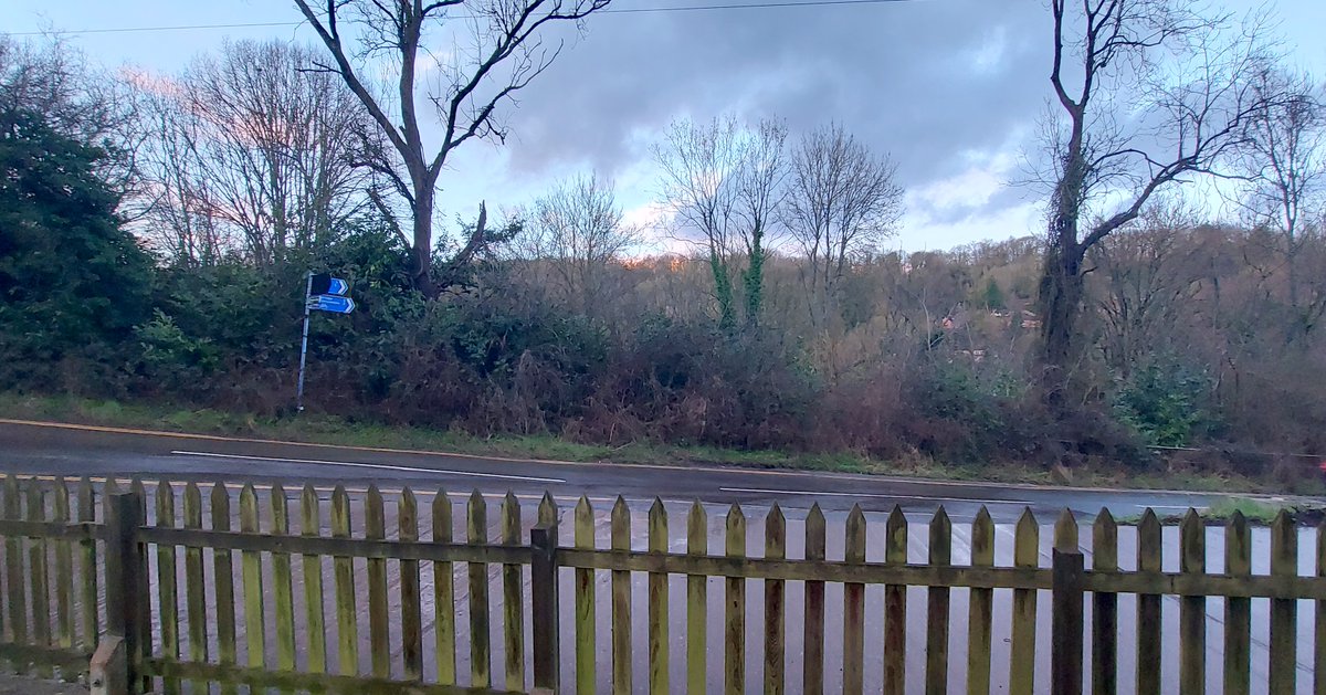 CoalportStation's tweet photo. A dull & soggy last few days โ๏ธ but there was a chink of bluey/pinky/yellow light this evening outside our house. I donโt know about you but I say roll on spring?! ๐ค๐ฑ๐ณ๐๏ธ
#Coalportstation #Ironbridgegorge #Severngorge #Shropshire #springisaroundthecorner #onwardsandupwards https://t.co/aEExaeS5dF