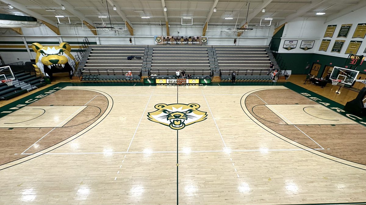 ChathamCougar's tweet image. Live from Latrobe ➡️ The Den

Attention Cougs, follow along as Men’s Basketball takes on the Saint Vincent Bearcats here on X 😼😼