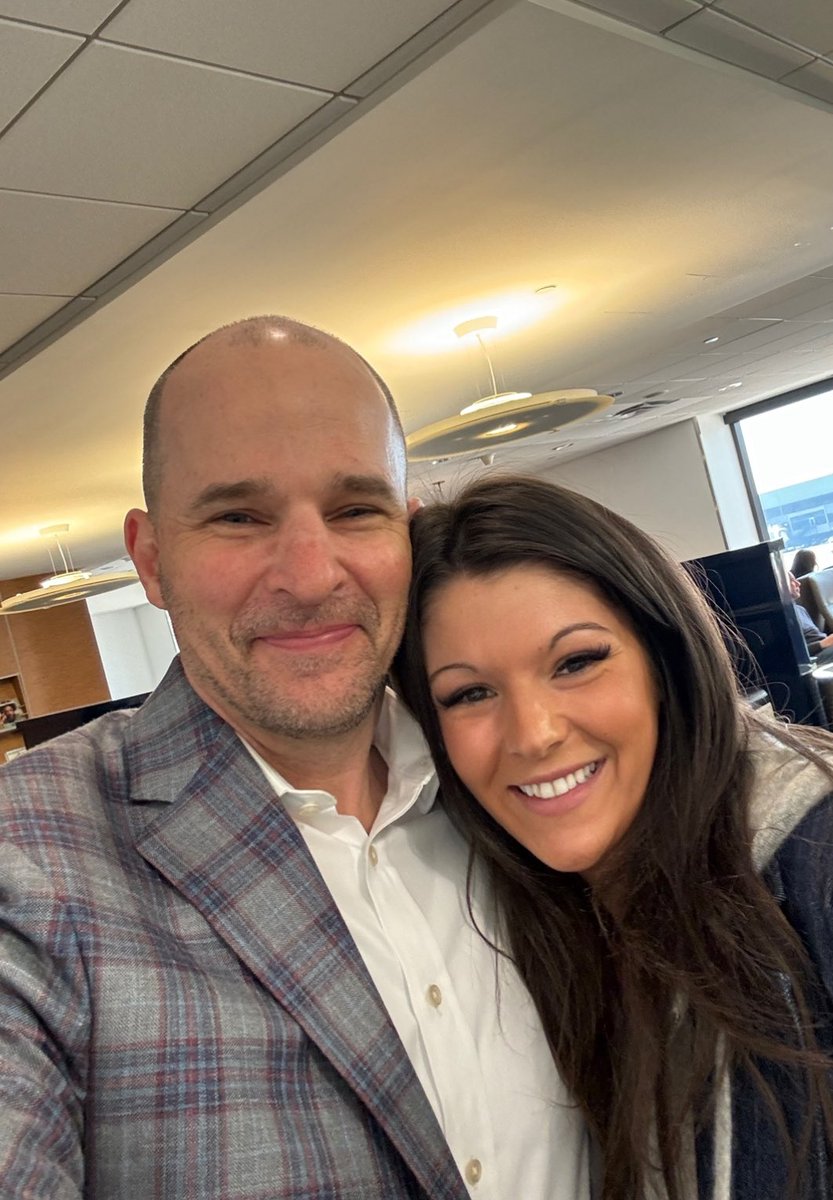 Sofi Ash tweet media