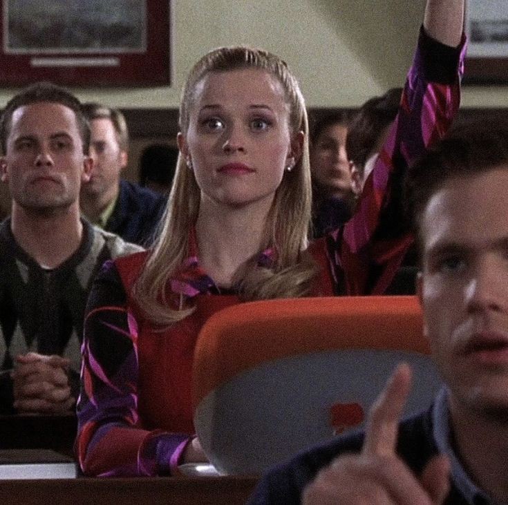 namariadaily's tweet image. #studytwt | #studytwtbr
• Ana Maria ⚖️📚💘
• 2006 - ela/dela
• vestibulanda de direito
• foco: enem

♥︎: books, daily, fashion

↩️/♡= moots