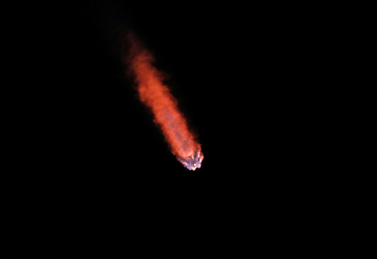 Forbes's tweet photo. Spacecraft Makes First U.S. Moon Landing In Over 50 Years
https://t.co/u73hl9M6rq https://t.co/25D4YgxMk0