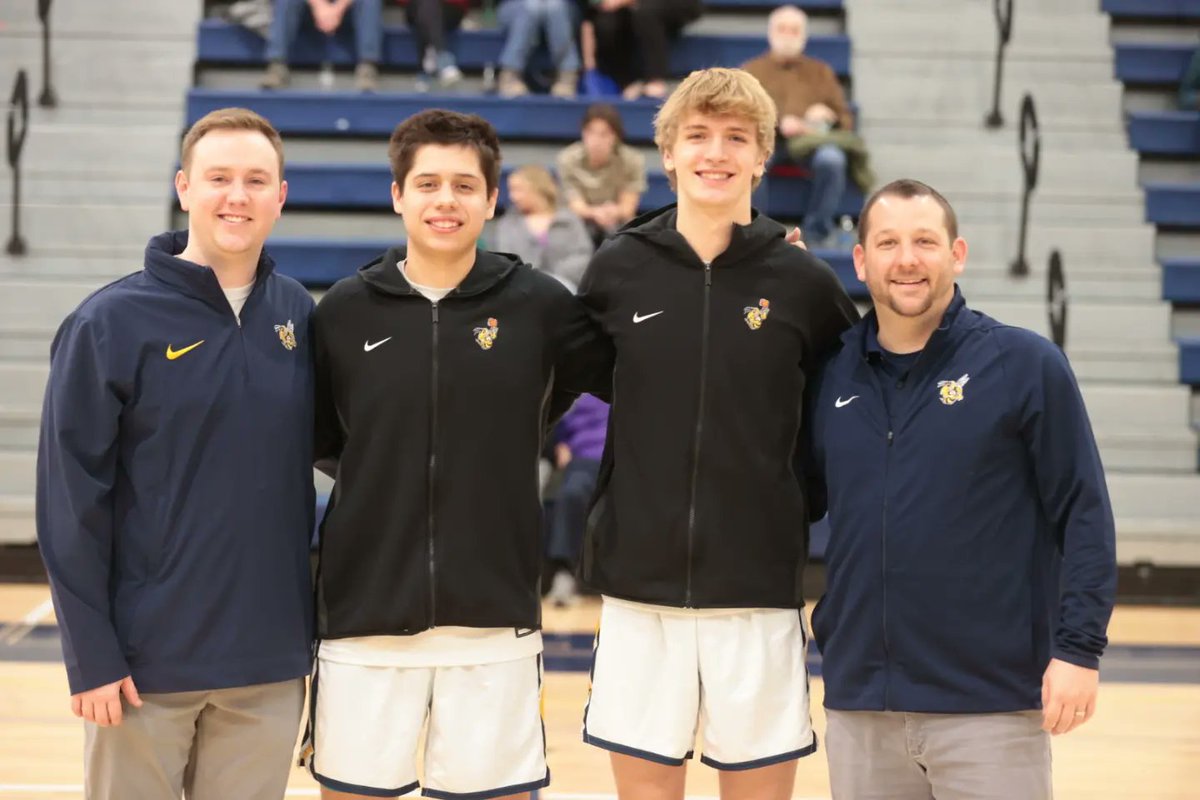 TheSalinePost's tweet photo. Tonight is senior night for Saline basketball. Congrats to Brad Leventhal And Peyton Widen. https://t.co/WwF4c6h1p0