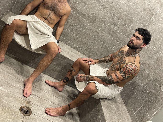 Share this if you think he wants to touch my balls https://t.co/PtnKWzsunC https://t.co/v0HErTBP0S<a href="/tag/sojmani"class="tags"><span>#sojmani</span></a>