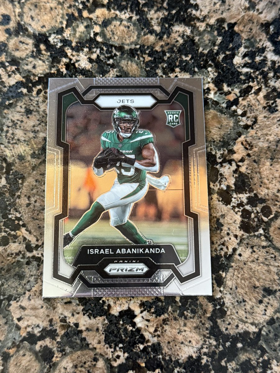 3BallCards's tweet photo. @sports_sell @mike_joachim_ @onetime007 @a_pep11 @JerseyJosh13 $5 each shipped PWE. https://t.co/A66S5hmO9o