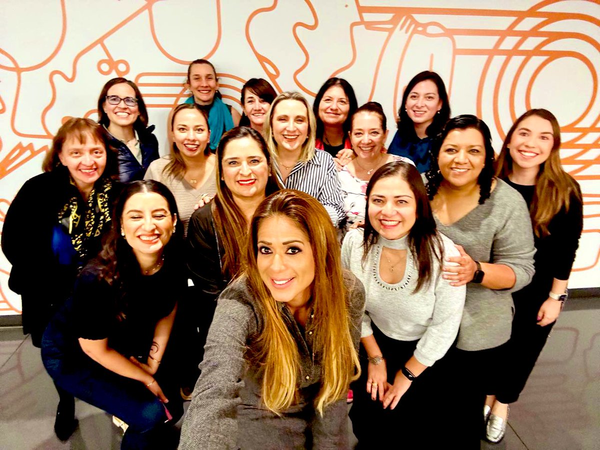 floresm_mx's tweet photo. #MujeresTec #Impulsa
#WomenInLearningandLeadership
#OrgulloTec #Sororidad
#WomenSupportingWomen
Empoderar a las mujeres en las universidades es cultivar un futuro de igualdad y oportunidades sin límites. Abrimos caminos y nos fortalecemos mutuamente. @TecdeMonterrey 👇 https://t.co/3Lpq27XlaV
