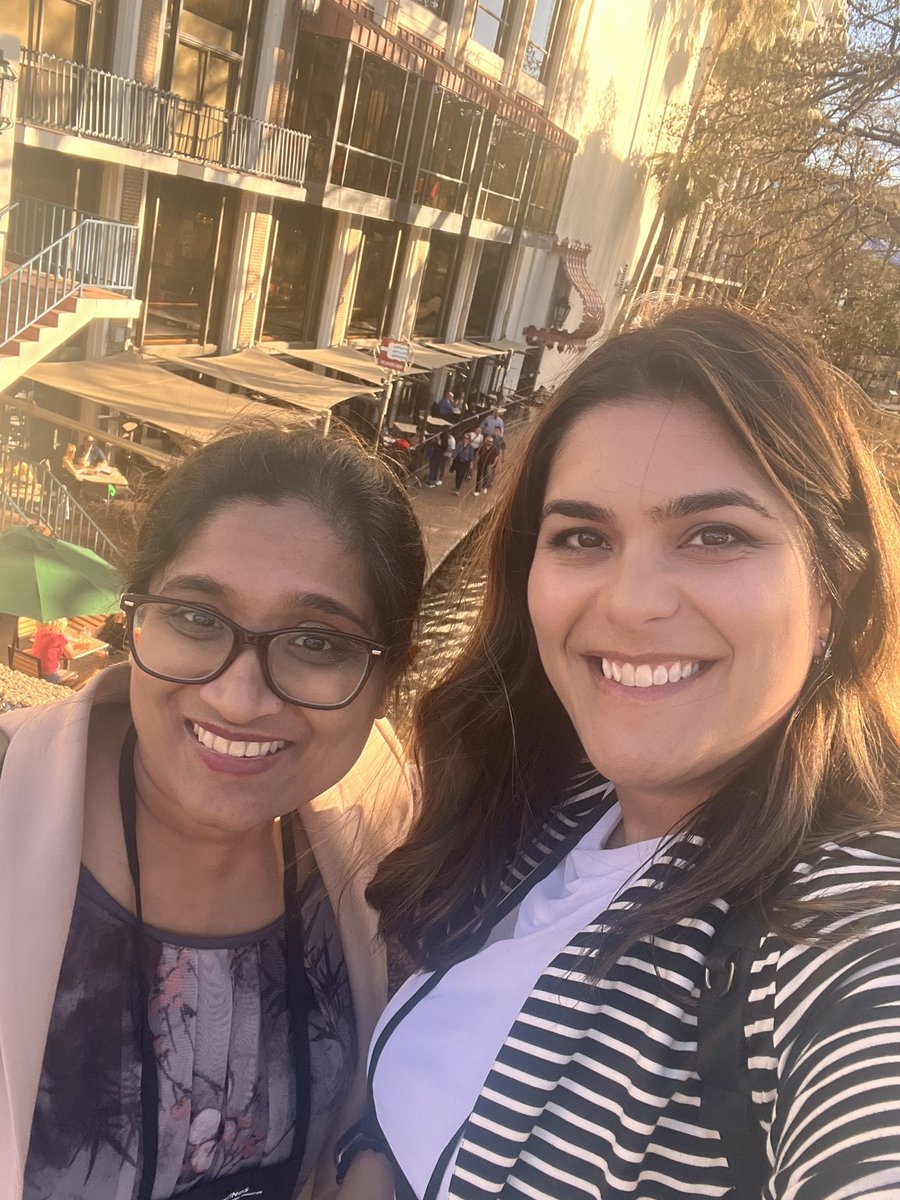 NausheenAhmedMD's tweet photo. @ASTCT @KUcancercenter .. the dream team at #Tandem24 ! @kczmj @aksinghmd @aroogkhaliq @wwesson24 @priyankapophali @polichka_md https://t.co/wInl9uLQDQ
