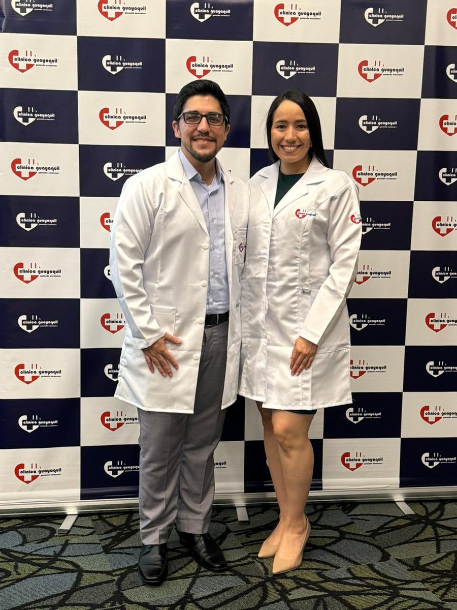 paomorejon's tweet photo. Con 6 residentes empecé esta aventura en #Ecuador 🇪🇨, 2 de cardiología y 4 internistas. 

He celebrado trasplantes desde el mantenimiento del donante hasta PGDs, manejo de áreas críticas🫀, varios logros individuales; pero influir en la formación de nuevos especialistas es un objetivo que rebasa las otras expectativas.

Gracias doctores🥼 
#Cardiologia #Medicina #Guayaquil  #Mentor #Mentee