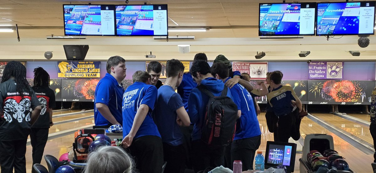 Boys Varsity for qualifying 2nd for Districts. Coaches are so proud of how everyone battled as a team today!! Three Wildcats made top 20 for individuals with their three game series 13) Aiden Lieb: 660, 20) TJ Voigt: 643, 24) Nicholas Bremer: 640.<a href="/hd_athletics/">HD Athletics</a> <a href="/dp_dispatch/">Dave Purpura</a>