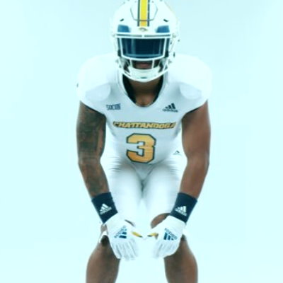 Culinary master at night & AP All-American safety by day @GoMocsFB Clay Fields is intuitive physical threat with deep sense for making those around better used @CGSAllStar to share knowledge with NFL scouts in one-on-one interviews #NFLDraft2024 podcasts.apple.com/us/podcast/cla…