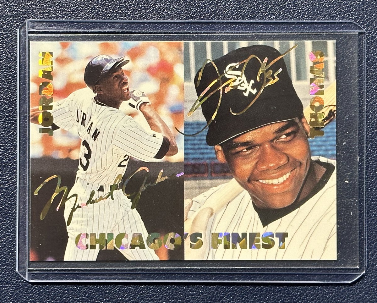 YeahThoseCards's tweet photo. Day 20
#FrankFebruary plus Freddie Freeman
#PCFebruary #bighurt #frankthomas @whitesox @freddiefreeman5 #freddiefreeman #promo @topps #toppschrome @mlb #baseball #baseballisback #sportscards #whodoyoucollect #thehobby https://t.co/CtOX2hpzpd