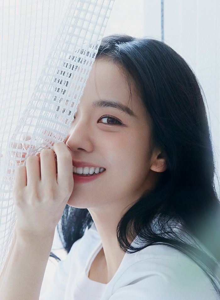 blackpinkbabo's tweet photo. BLISSOO BY JISOO 🩷 I’m so excited for you and I’m so proud of you baby~ Jisoo, I will always love you and support you 🥰🫶🏻 https://t.co/xGYFy3NzOT