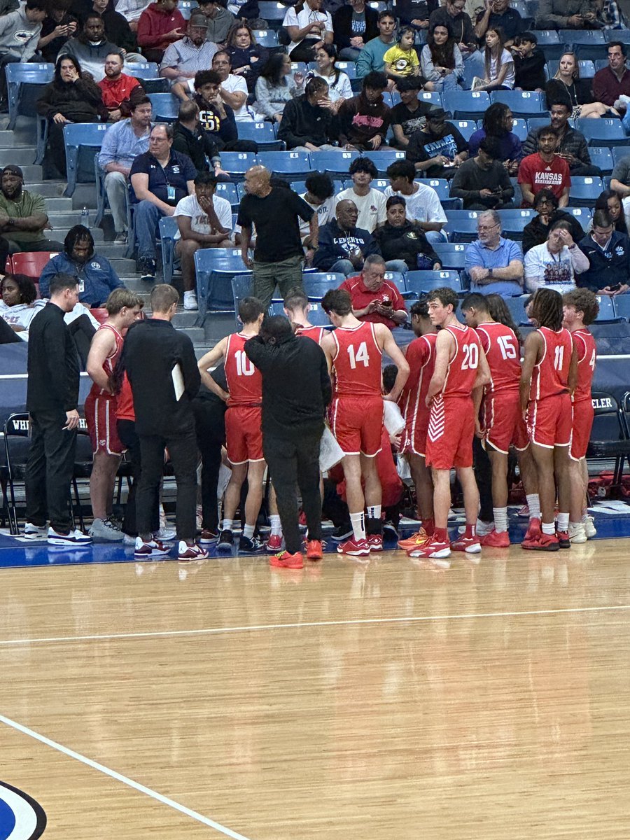 Here to cheer our guys on!! Let’s go @KatyTigerHoops !!! ❤️🏀🐯