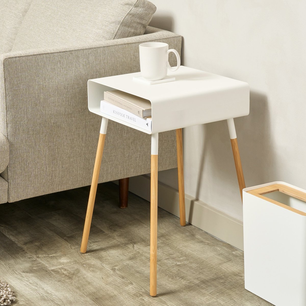 yamazakihome's tweet photo. Level up your living room with these #japandi designs. The warm touch of wood complements the modern silhouettes. 👀✨
PLAIN Storage Table - Tall
RIN Trash Can - Rectangle
#yamazakihome #yamazakidesign #sidetable #moderntable #moderndecor #minimalistdecor #wastebin https://t.co/b9ti8wob4w