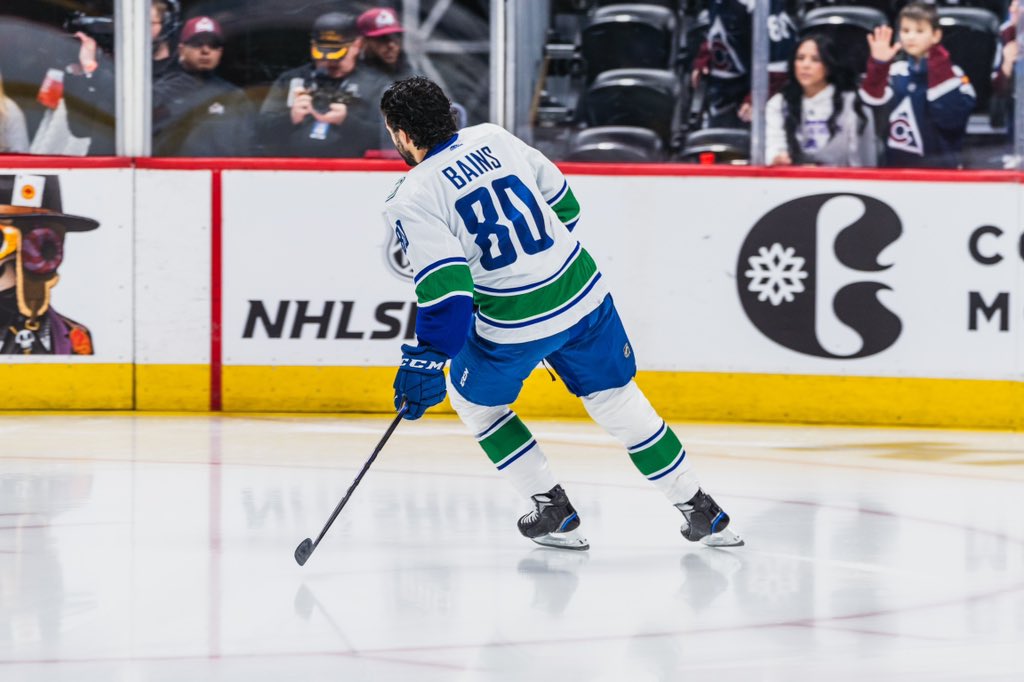 Canucks's tweet image. All smiles for Arshdeep! 😄