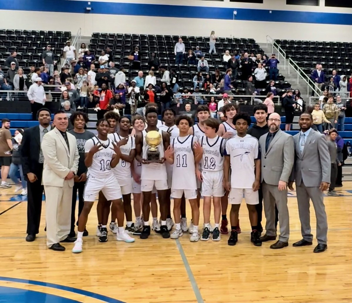 Alvarado Indian Athletics (@alvaradosports1) on Twitter photo 🚨 BI-DISTRICT CHAMPIONS 🚨
Final: 51-45!
Scoring Leaders
D. Mitchell 16 Pts
S. Lee 14 Pts
<a href="/Alvarado_Hoops/">Alvarado Basketball</a> defeats Western Hills to claim the 4A - Region 2 Bi-District Championship! Way to #FINISH! Stay tuned for more information regarding Round 2.
#AlvaradoExcellence #TR1BE 🚨 BI-DISTRICT CHAMPIONS 🚨
Final: 51-45!
Scoring Leaders
D. Mitchell 16 Pts
S. Lee 14 Pts
<a href="/Alvarado_Hoops/">Alvarado Basketball</a> defeats Western Hills to claim the 4A - Region 2 Bi-District Championship! Way to #FINISH! Stay tuned for more information regarding Round 2.
#AlvaradoExcellence #TR1BE
