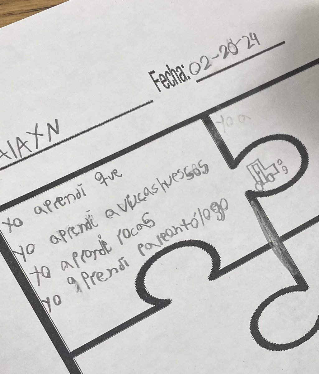 IreneZamoraSoto's tweet photo. Here’s what #DualLanguage students in @LauraSierraMor1’s have been learning lately @ShilohValleyPS 🤓🤓🤓 #UCPSDLI #UnitingOurWorld @ParticipateLrng https://t.co/MHMZVQNqgl