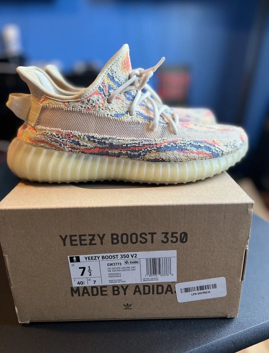 Dc2Sneaks's tweet photo. @RetailTuesday WC4: 435
Laser Orange 3 DS: 300
Yeezy Mx Oat: 10.5 210—-7.5 220
#RetailTuesday https://t.co/JdJBy6MNO6