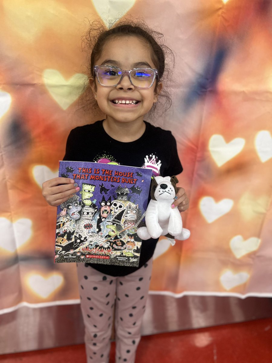 Breanna Ramirez (@thebre82) on Twitter photo It was great seeing our kinder and first graders at our annual pet adoption! Students got to take home a reading buddy, book, snack, and other goodies. <a href="/NISDPowell/">Powell Elementary</a> <a href="/Powell_Library/">Powell ES Library</a> It was great seeing our kinder and first graders at our annual pet adoption! Students got to take home a reading buddy, book, snack, and other goodies. <a href="/NISDPowell/">Powell Elementary</a> <a href="/Powell_Library/">Powell ES Library</a>