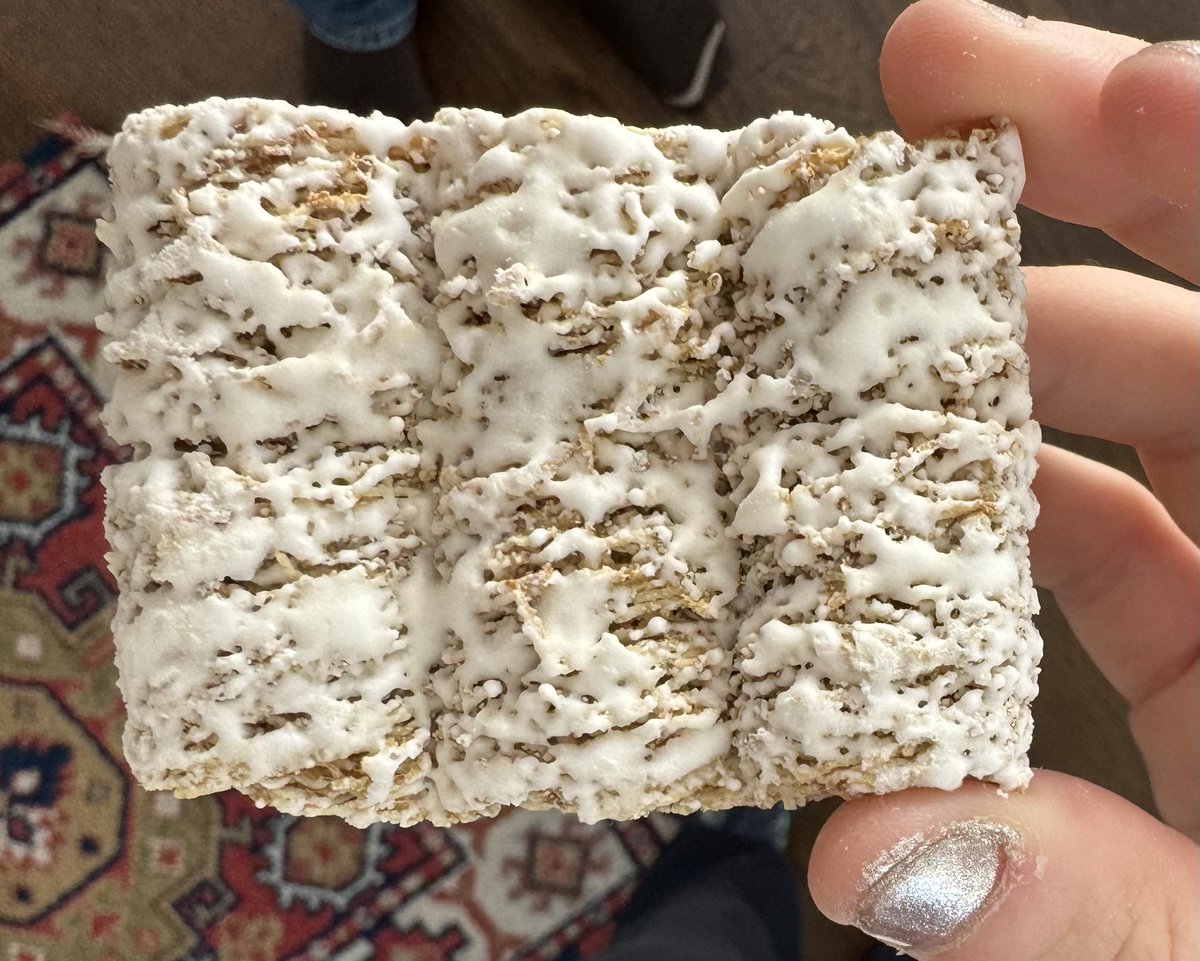 My daughter found a Frosted @MiniWheats that's not very mini