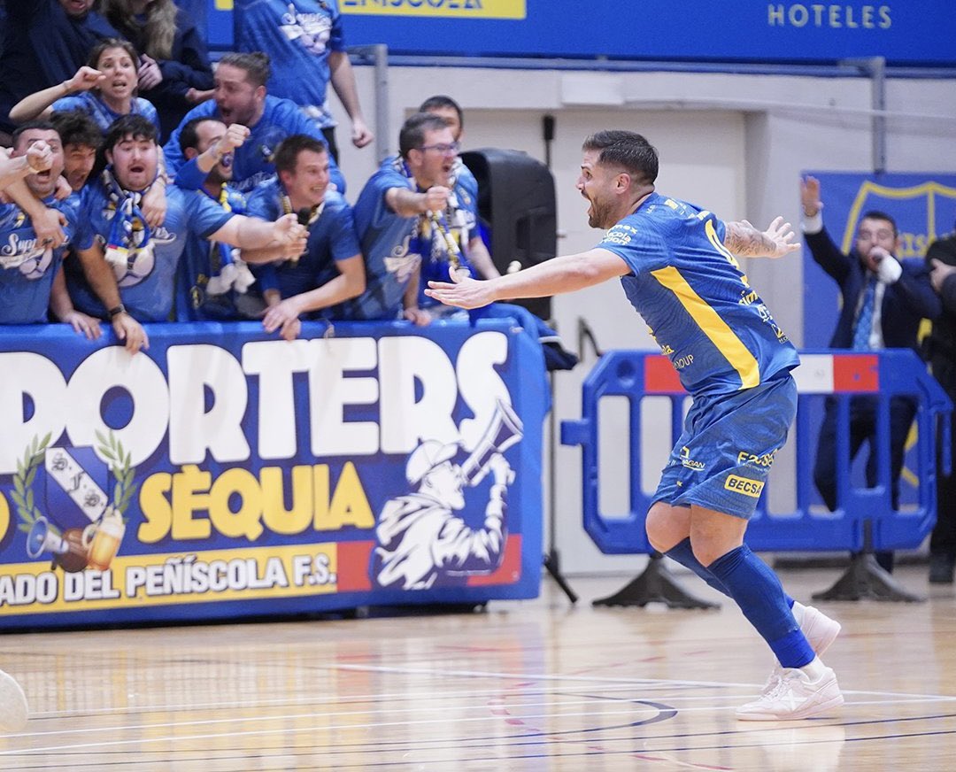 🧨 El último minuto de partido en Peñiscola afirma que tenemos un deporte muy divertido , entretenido y espectacular. Solo necesitamos generar la riqueza que necesita el fútbol sala para crecer. Tenemos el mejor deporte del mundo y no lo vemos.
