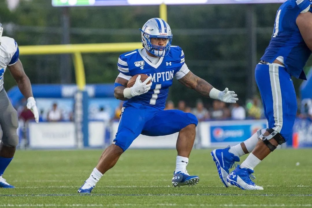 Hampton Offered <a href="/HamptonFootball/">HUFootball</a>