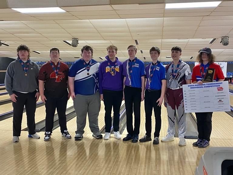 The 2023-2024 bowling season has come to an end for the final two bowlers.  Caden Klug and Zach Moorman BOTH finished in the top 8 bowlers at the individual state meet today.  Their team was there cheering them on the whole way.  Way to go JHS-DCG bowlers!  What a fun fun season!