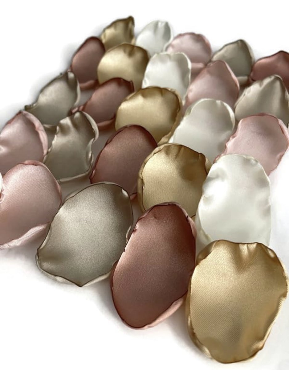 Elevate your wedding with our Rosegold Champagne Flower Petals 🌸✨ Perfect for decor & confetti! Shop now & make your day unforgettable. #WeddingBliss #RosegoldDecor #FlowerPetals #BridalMagic #ShopHandmade #AmazonFinds #ChicWeddings #CelebrateLove #SayIDo