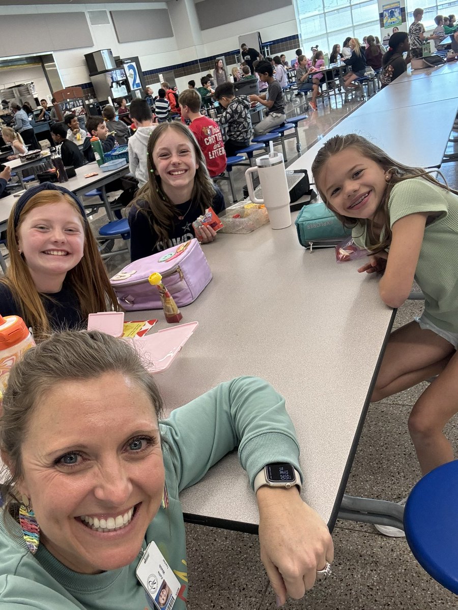 Checking in on some of my former <a href="/Boyer_Elem_PISD/">Boyer Elementary</a> Spiderlings! Love seeing these smiles! #teamboyer